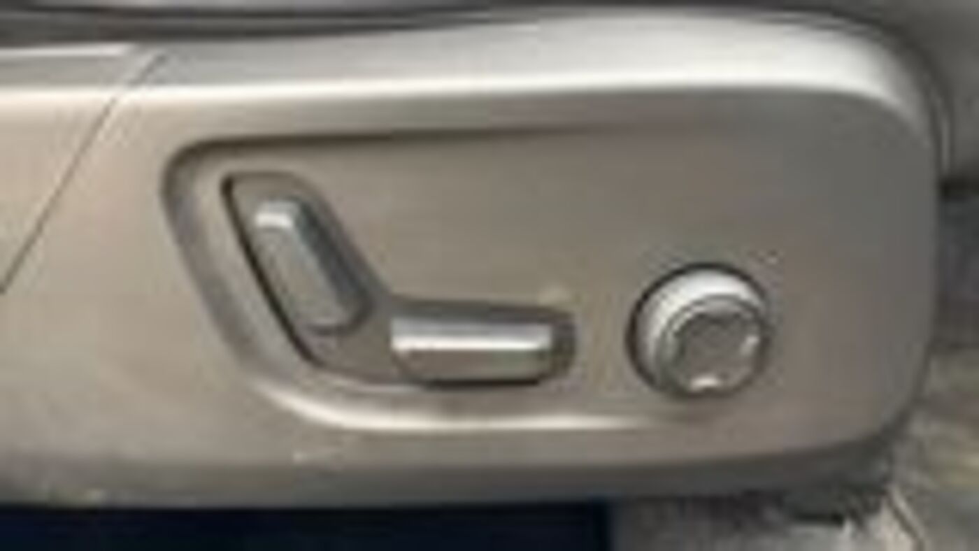 Used Volvo XC40 2025 for sale - 77539470: Photo 26