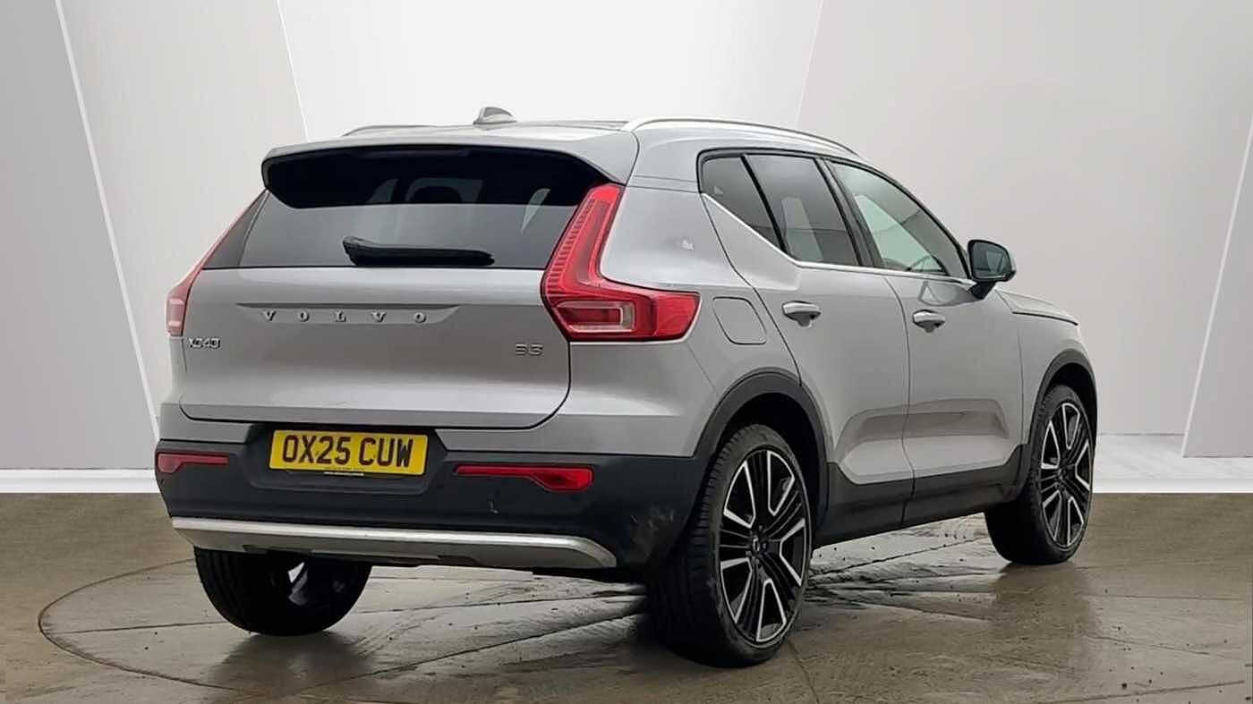 Used Volvo XC40 2025 for sale - 77539470: Photo 3