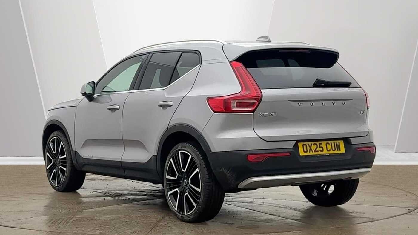 Used Volvo XC40 2025 for sale - 77539470: Photo 5