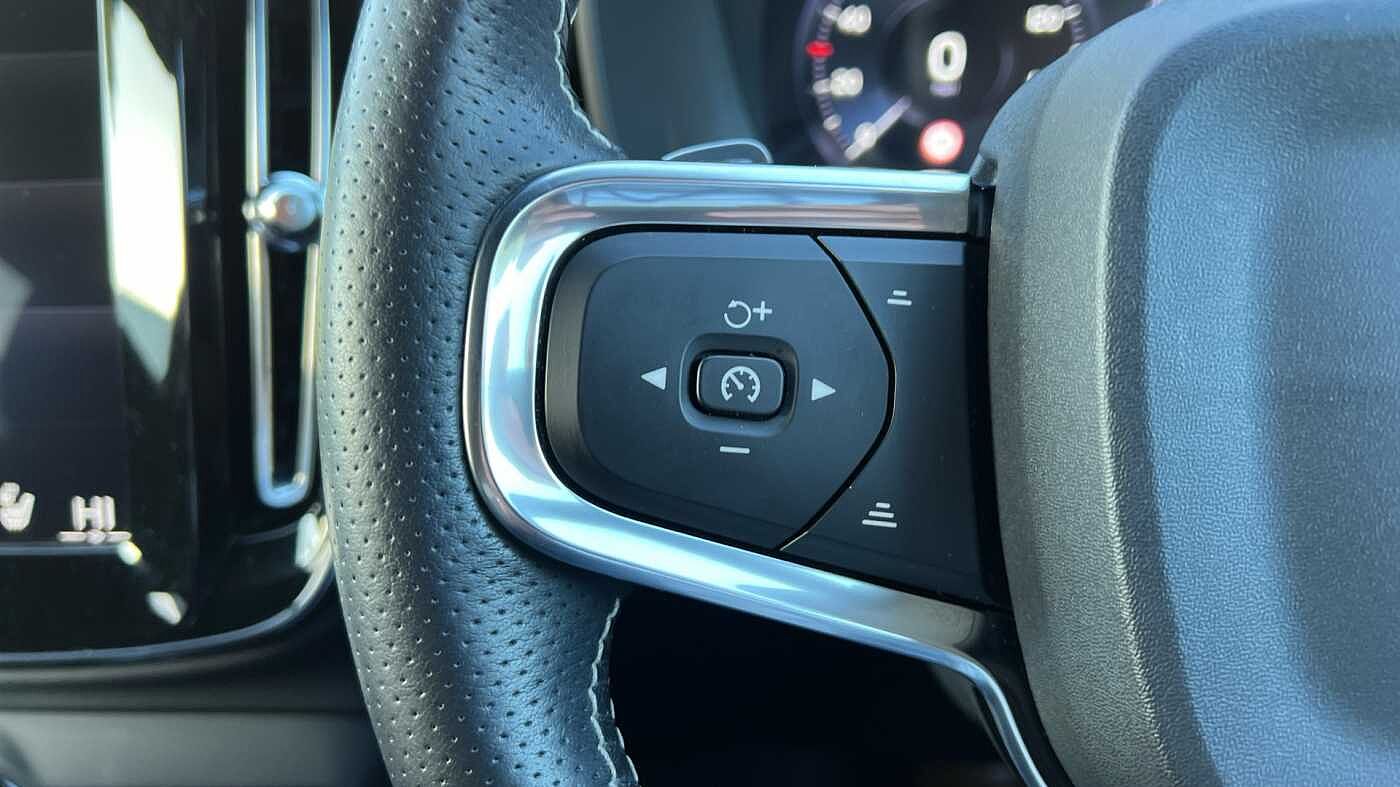 Used Volvo XC40 2018 for sale - 77124754: Photo 19