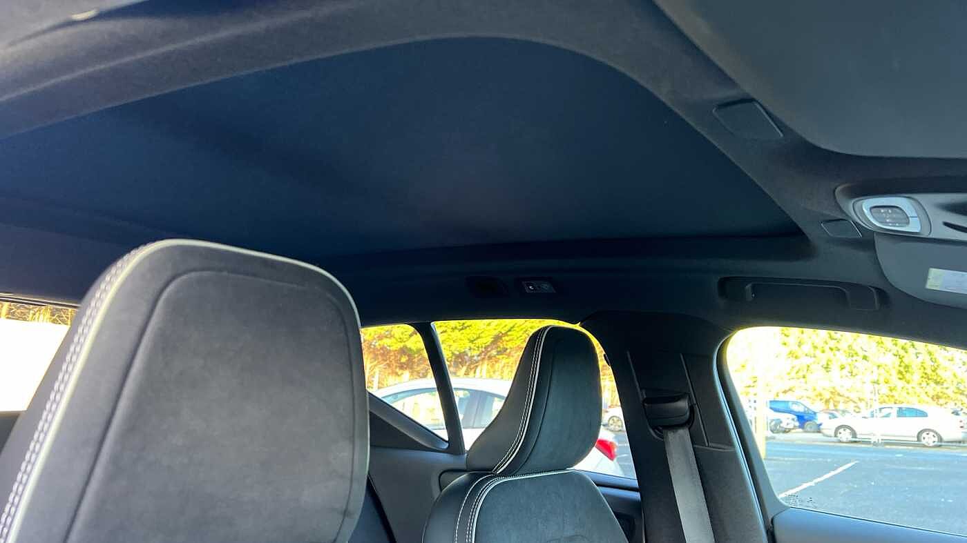 Used Volvo XC40 2018 for sale - 77124754: Photo 28