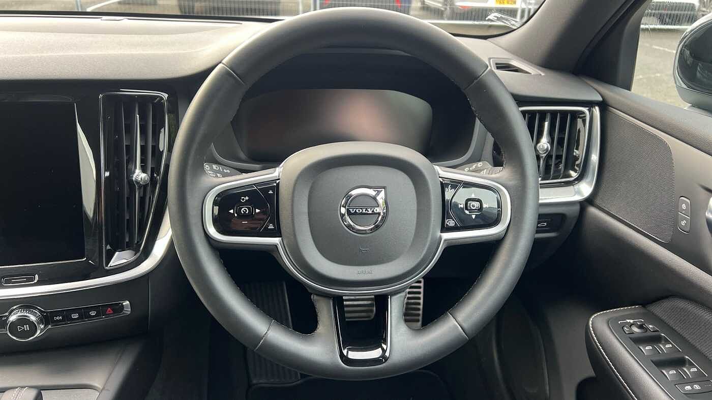 Used Volvo V60 2021 for sale - 76888354: Photo 10