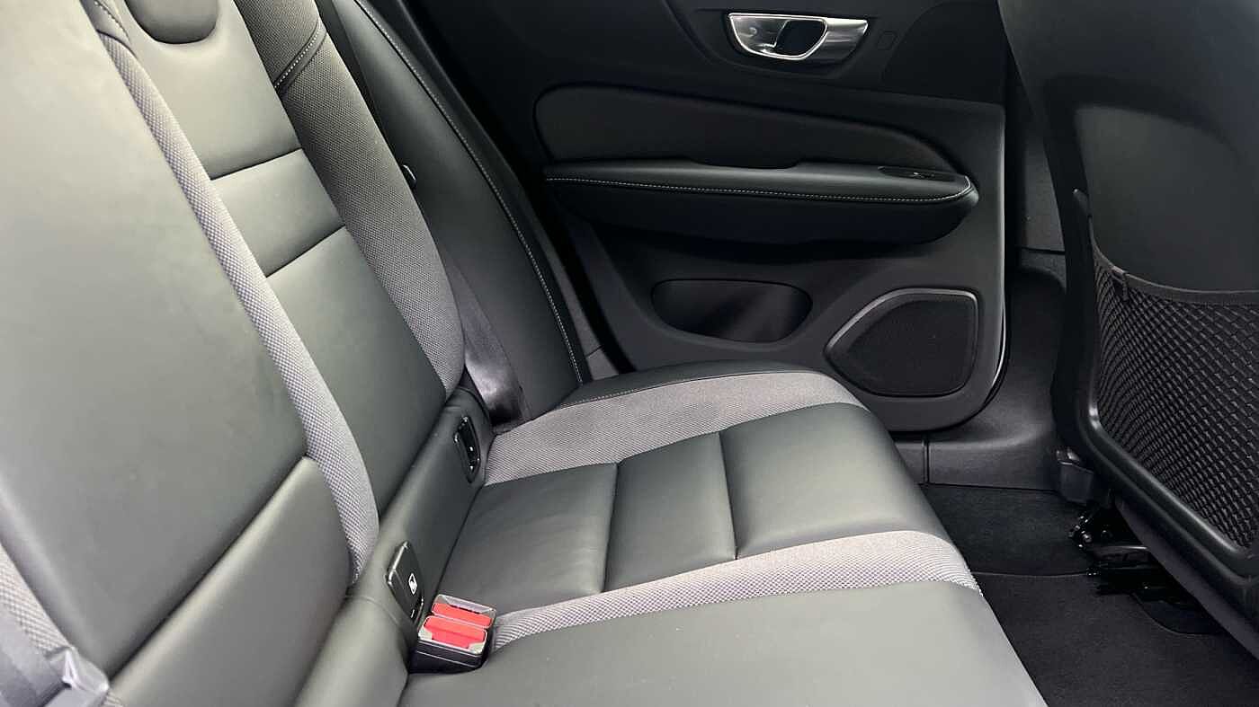 Used Volvo V60 2021 for sale - 76888354: Photo 6