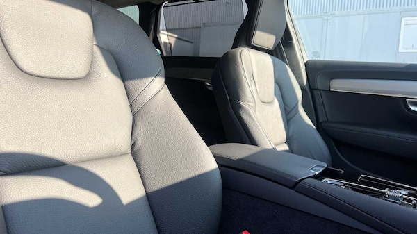 Used Volvo V90 2025 for sale - 74034784: Photo 10