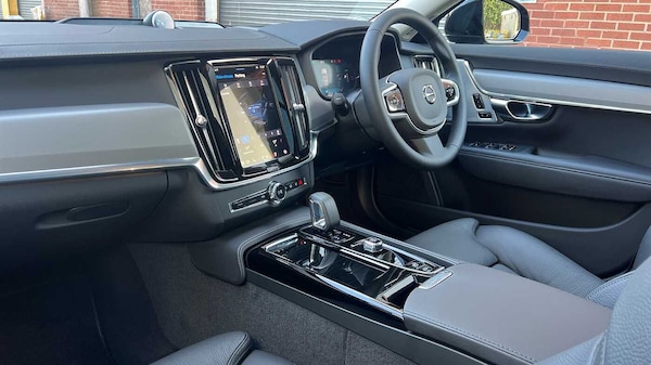 Used Volvo V90 2025 for sale - 74034784: Photo 5
