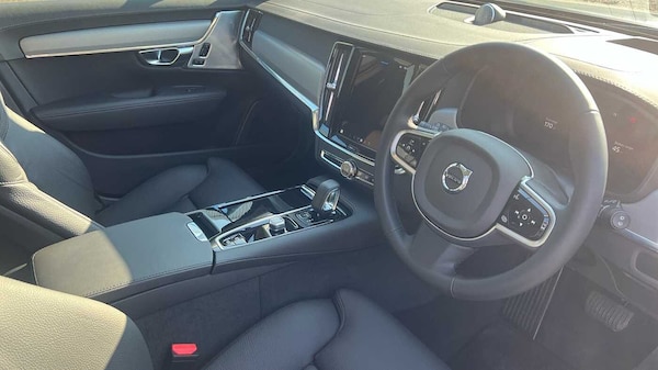 Used Volvo V90 2025 for sale - 74034784: Photo 6