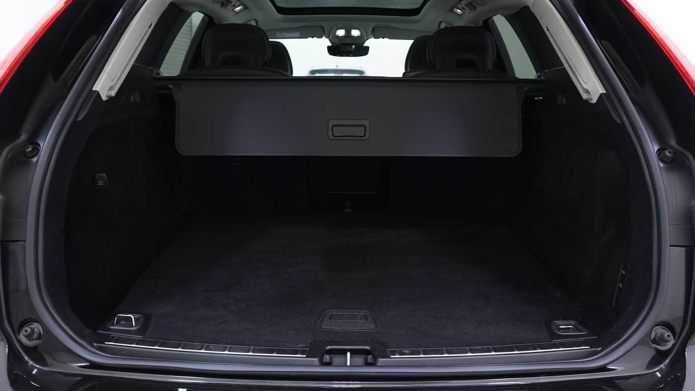 Used Volvo XC60 2022 for sale - 76730647: Photo 14