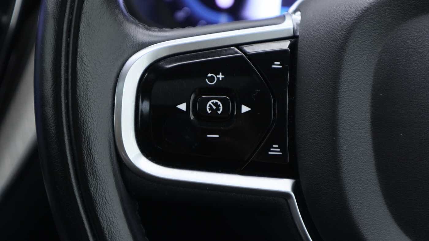 Used Volvo XC60 2022 for sale - 76730647: Photo 29