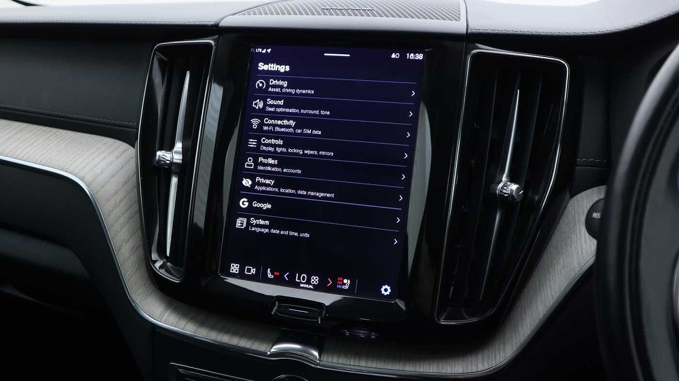 Used Volvo XC60 2022 for sale - 76730647: Photo 37