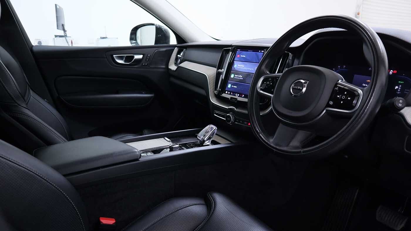 Used Volvo XC60 2022 for sale - 76730647: Photo 9