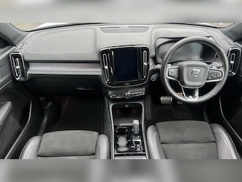 Used Volvo XC40 2020 for sale - 76154311: Photo