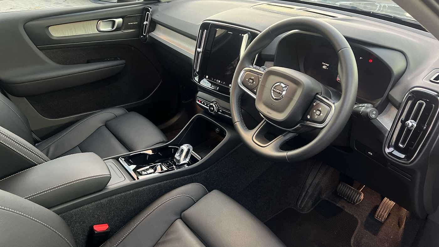 Used Volvo XC40 2024 for sale - 76609268: Photo 4