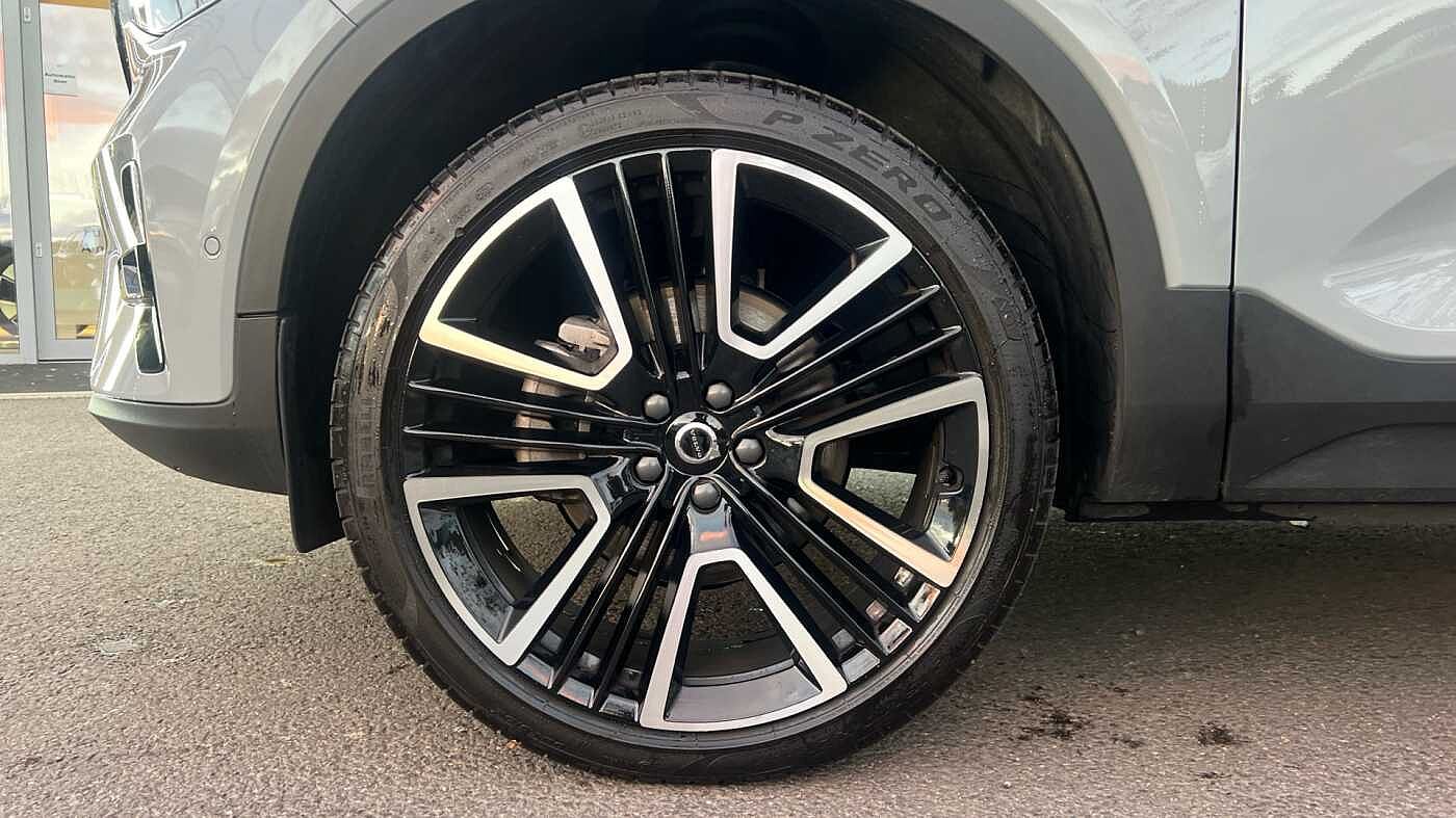 Used Volvo XC40 2024 for sale - 76609268: Photo 9