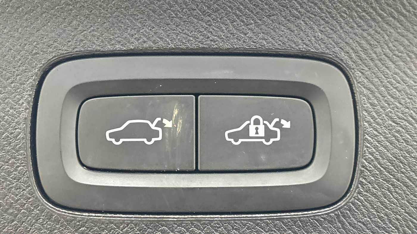 Used Volvo XC90 2021 for sale - 77910627: Photo 18