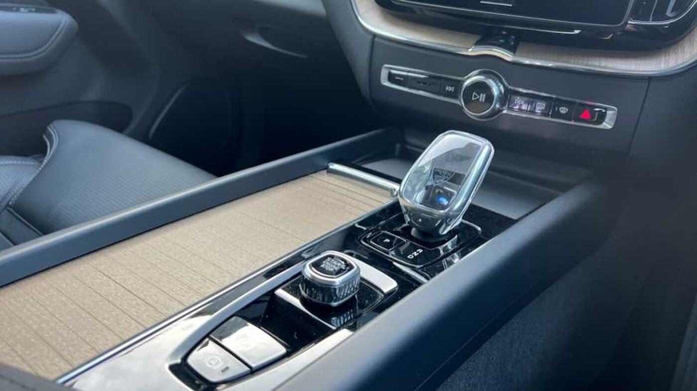 Used Volvo XC60 2025 for sale - 78021777: Photo 30