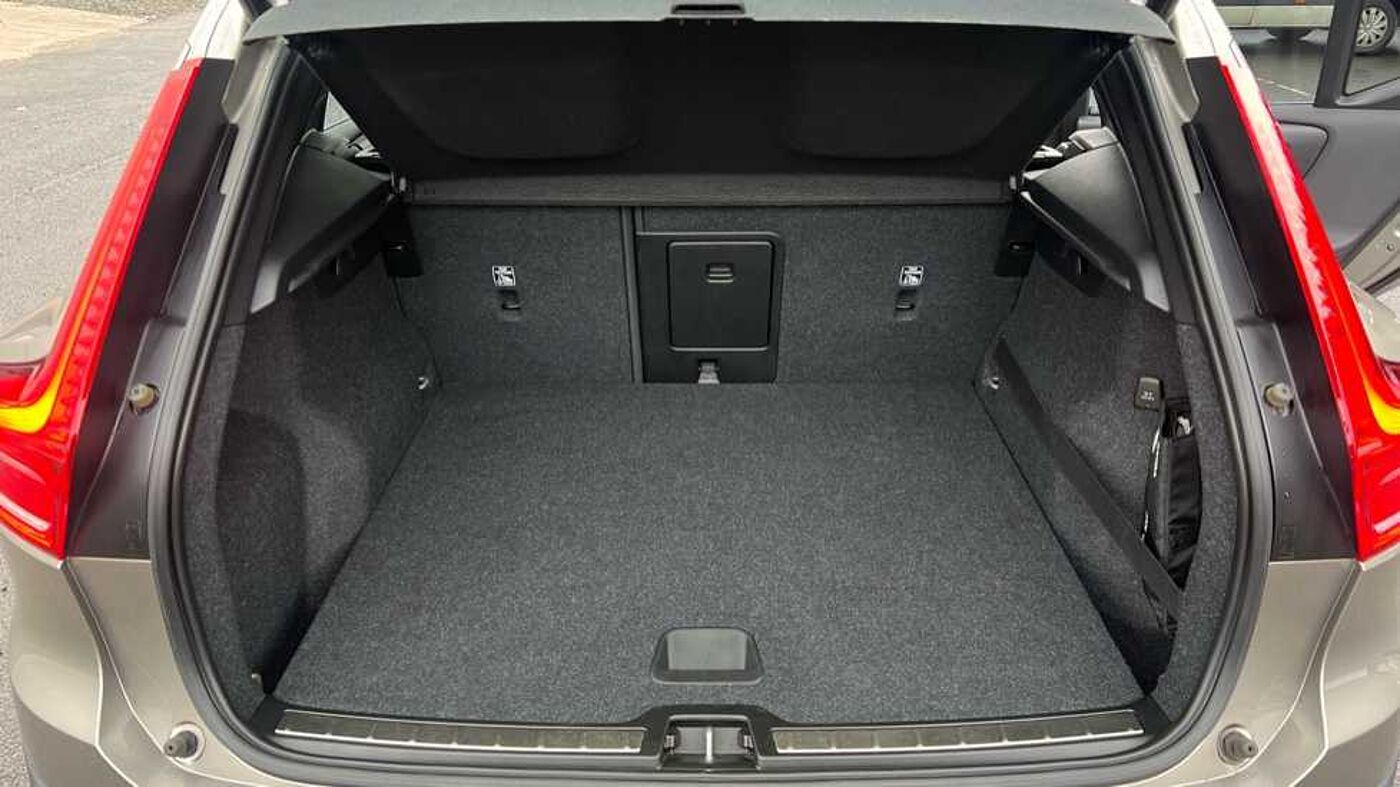 Used Volvo XC40 2020 for sale - 77893591: Photo 17