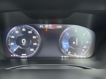 Used Volvo XC40 2020 for sale - 77893591: Photo