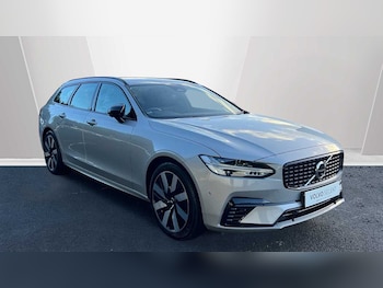 2025 (75) - 2.0 T6 (350) PHEV Plus Dark 5dr AWD Auto