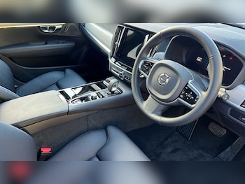 Used Volvo V90 2025 for sale - 76586535: Photo