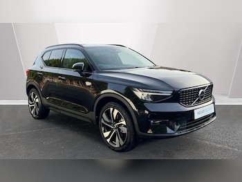 2025 (75) - 2.0 B3P Plus Dark 5dr Auto