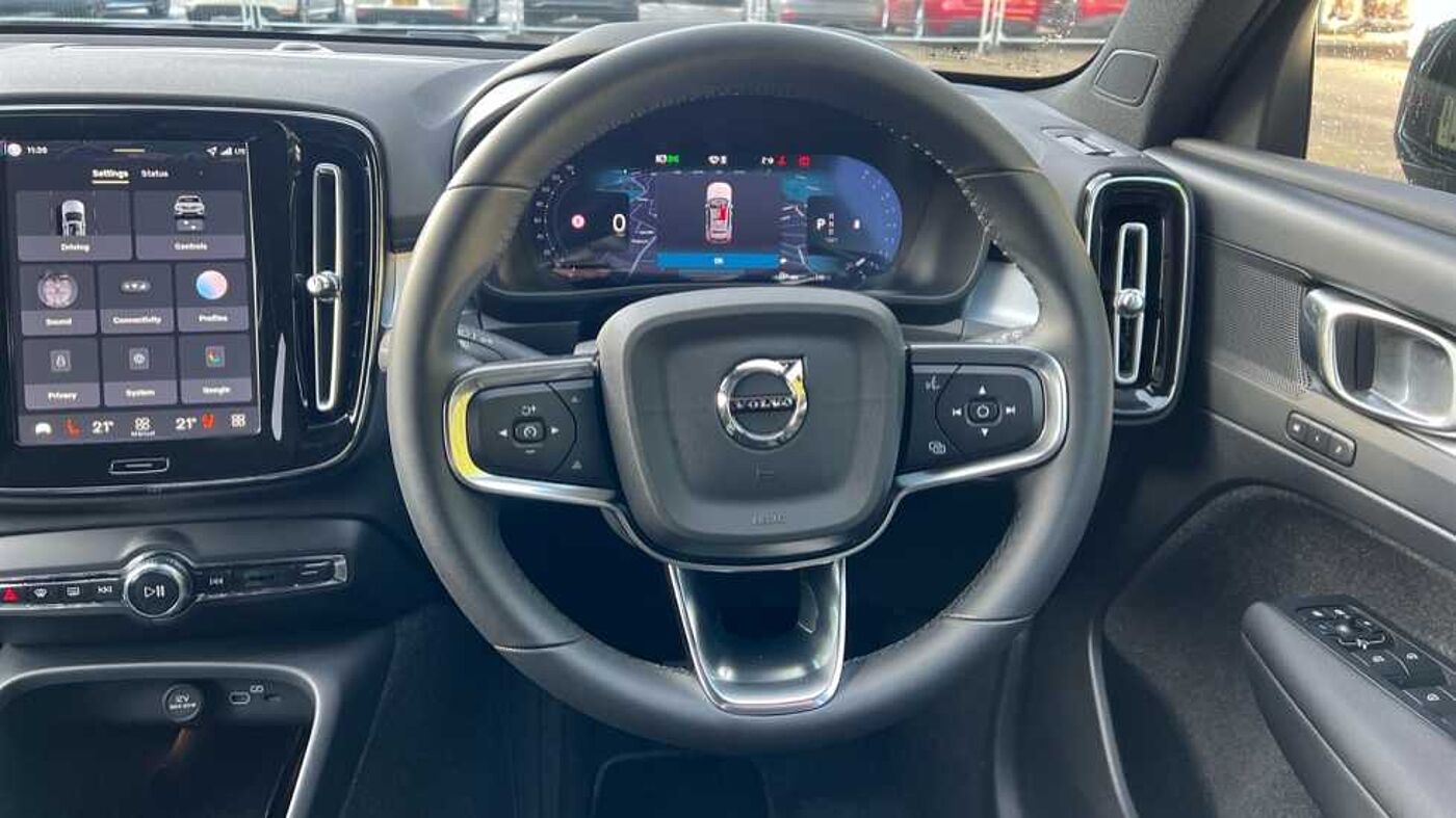 Used Volvo XC40 2025 for sale - 76154349: Photo 27