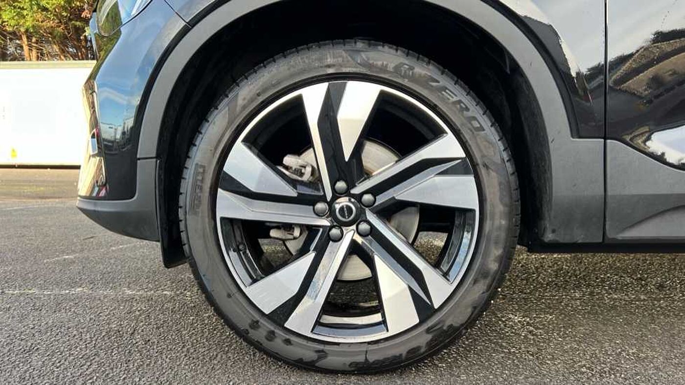 Used Volvo XC40 2025 for sale - 76154349: Photo 7