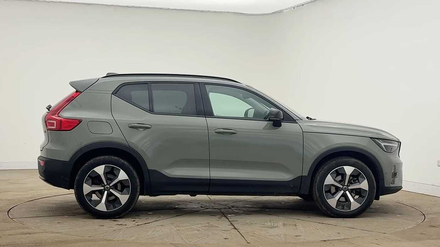 Used Volvo XC40 2022 for sale - 77539400: Photo 2