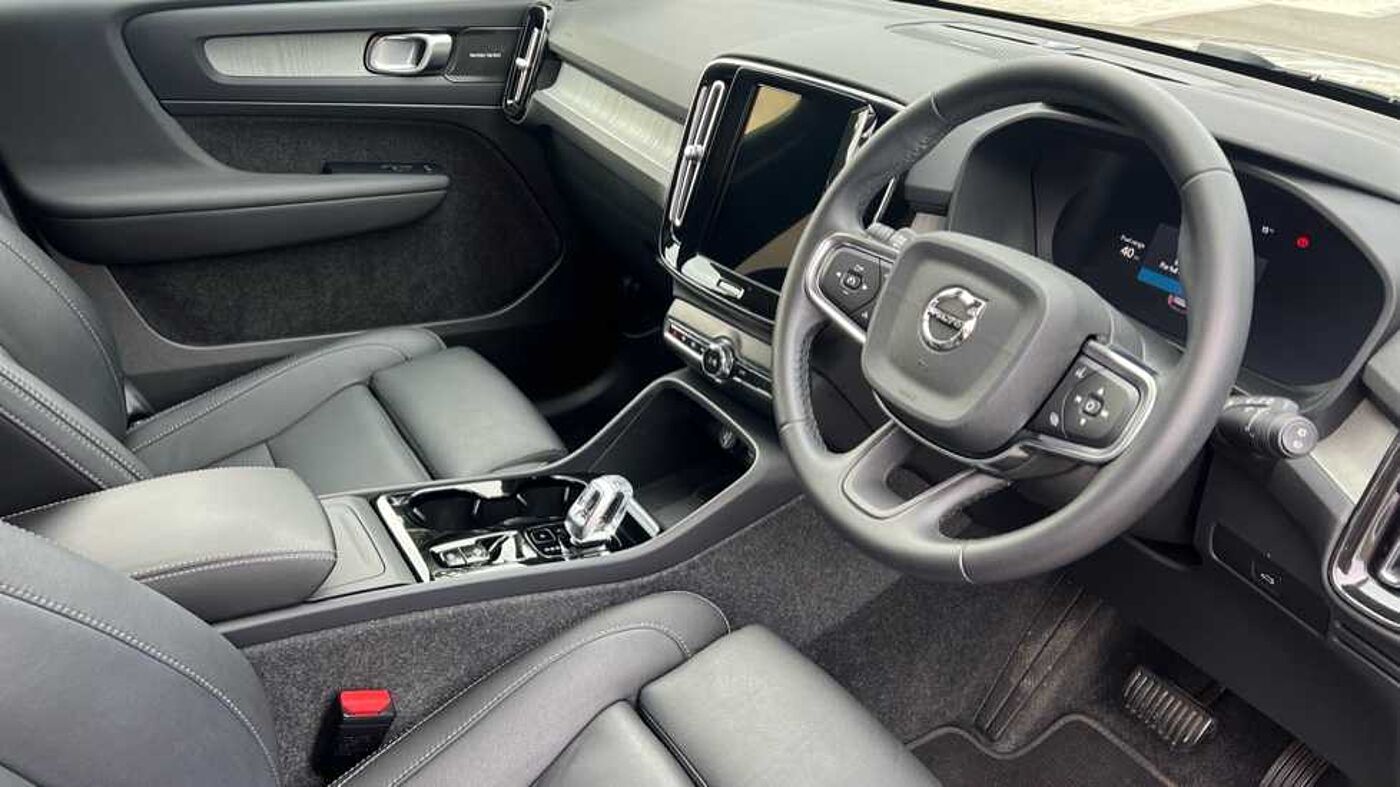 Used Volvo XC40 2024 for sale - 76033200: Photo 3