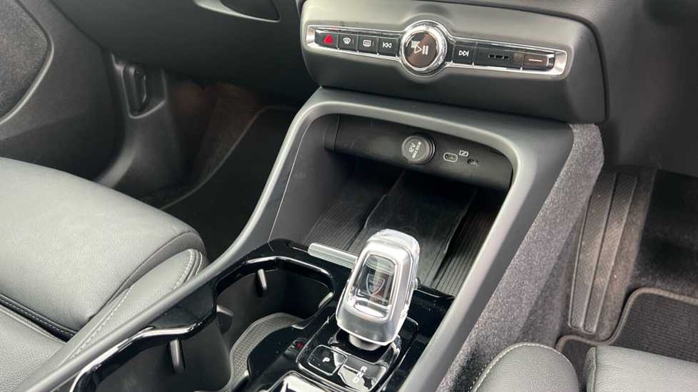 Used Volvo XC40 2024 for sale - 76033200: Photo 8