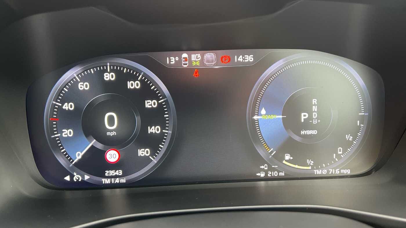 Used Volvo XC40 2022 for sale - 76434262: Photo 11