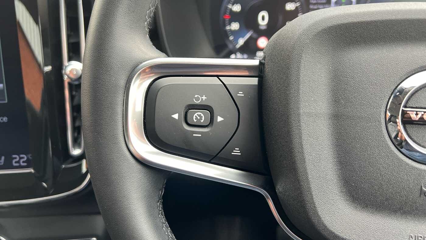 Used Volvo XC40 2022 for sale - 76434262: Photo 20