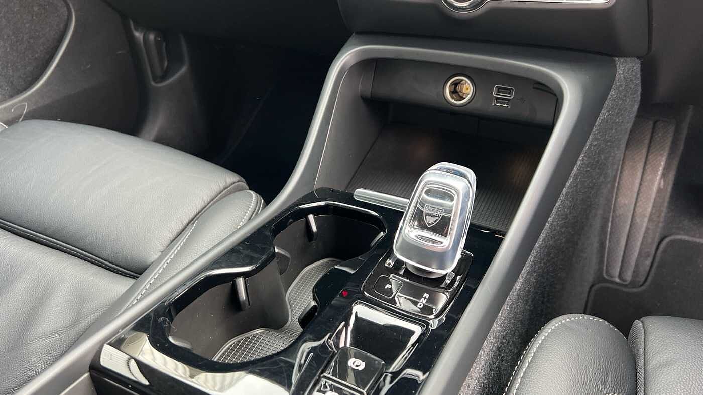 Used Volvo XC40 2022 for sale - 76434262: Photo 24