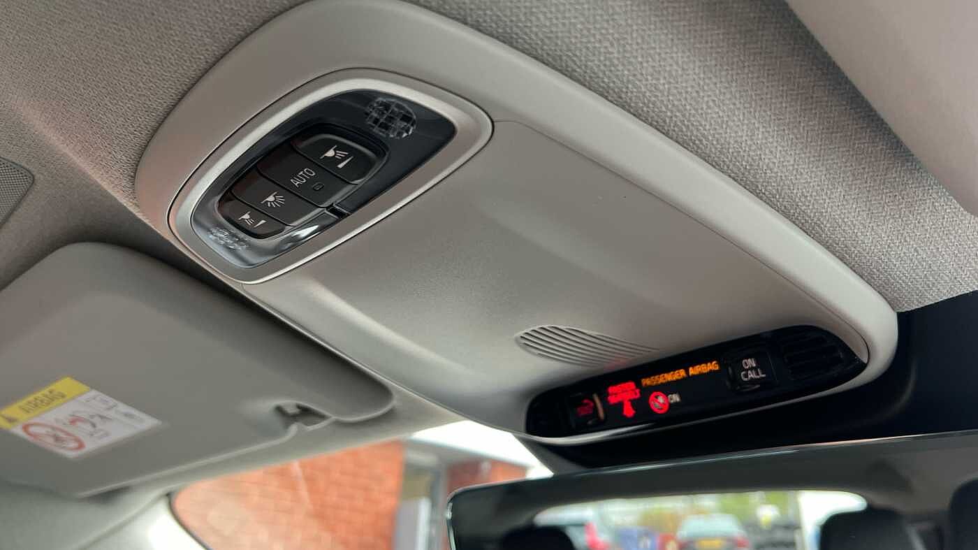 Used Volvo XC40 2022 for sale - 76434262: Photo 25