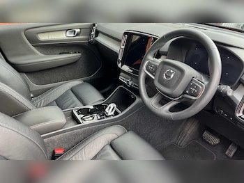 Used Volvo XC40 2022 for sale - 76434262: Photo