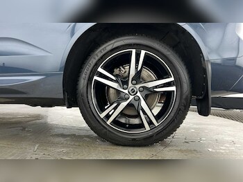 Used Volvo XC60 2022 for sale - 77292895: Photo