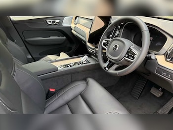 Used Volvo XC60 2026 for sale - 78855977: Photo