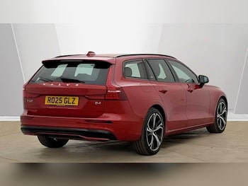 Used Volvo V60 2025 for sale - 78430971: Photo