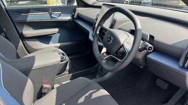 Used Volvo EX30 2025 for sale - 75211408: Photo 4