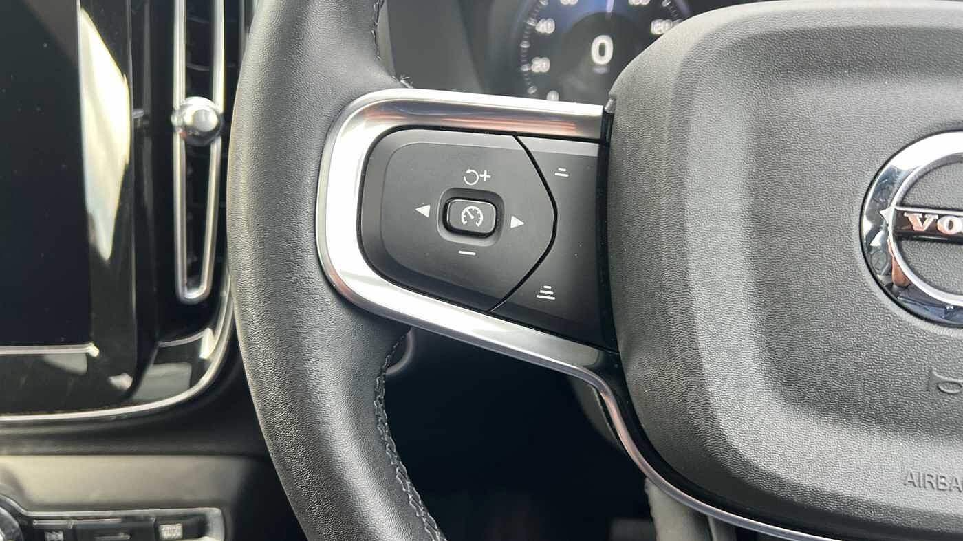 Used Volvo XC40 2022 for sale - 76447062: Photo 19