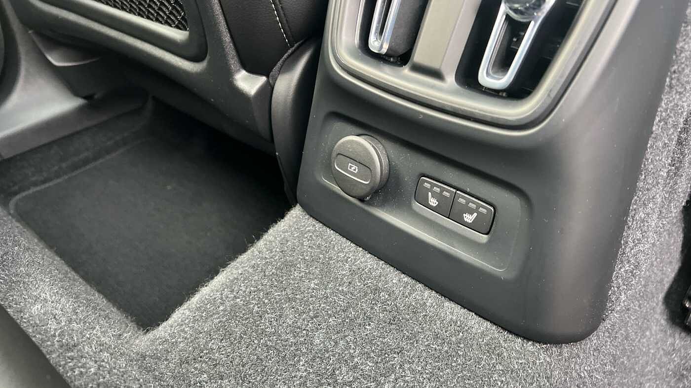 Used Volvo XC40 2022 for sale - 76447062: Photo 29