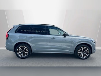 Used Volvo XC90 2025 for sale - 75721542: Photo