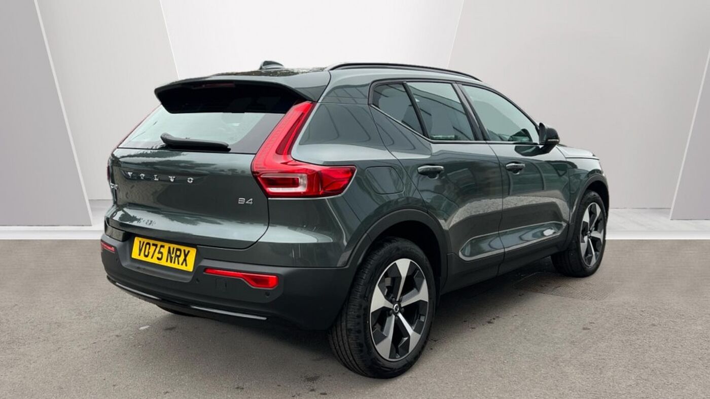 Used Volvo XC40 2025 for sale - 76154292: Photo 4