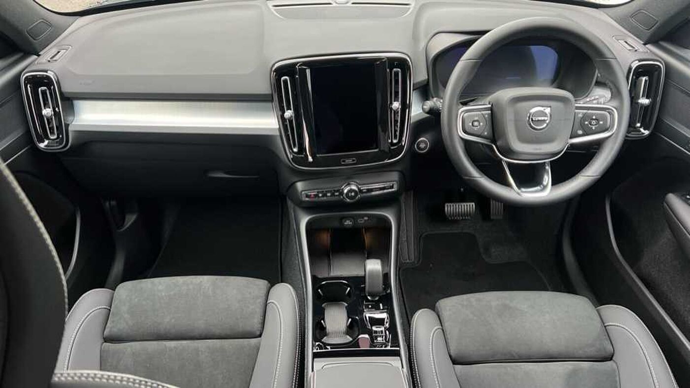 Used Volvo XC40 2025 for sale - 76154292: Photo 6