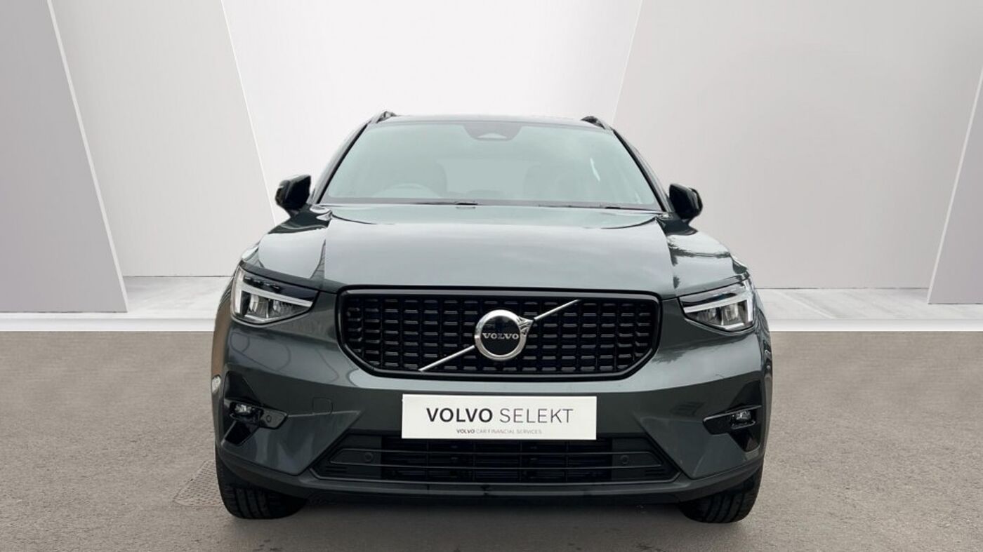 Used Volvo XC40 2025 for sale - 76154292: Photo 8