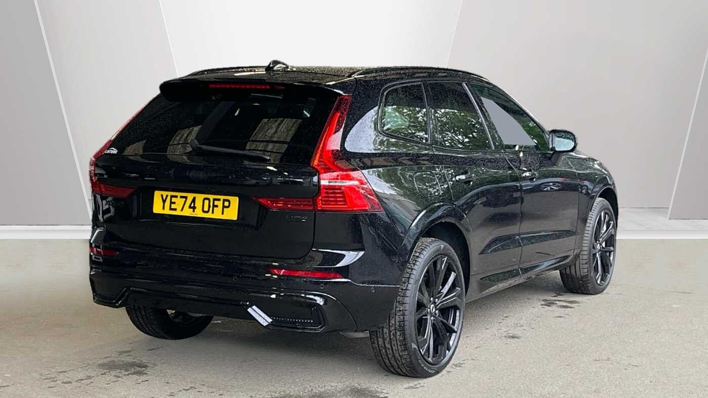 Used Volvo XC60 2024 for sale - 77145367: Photo 2