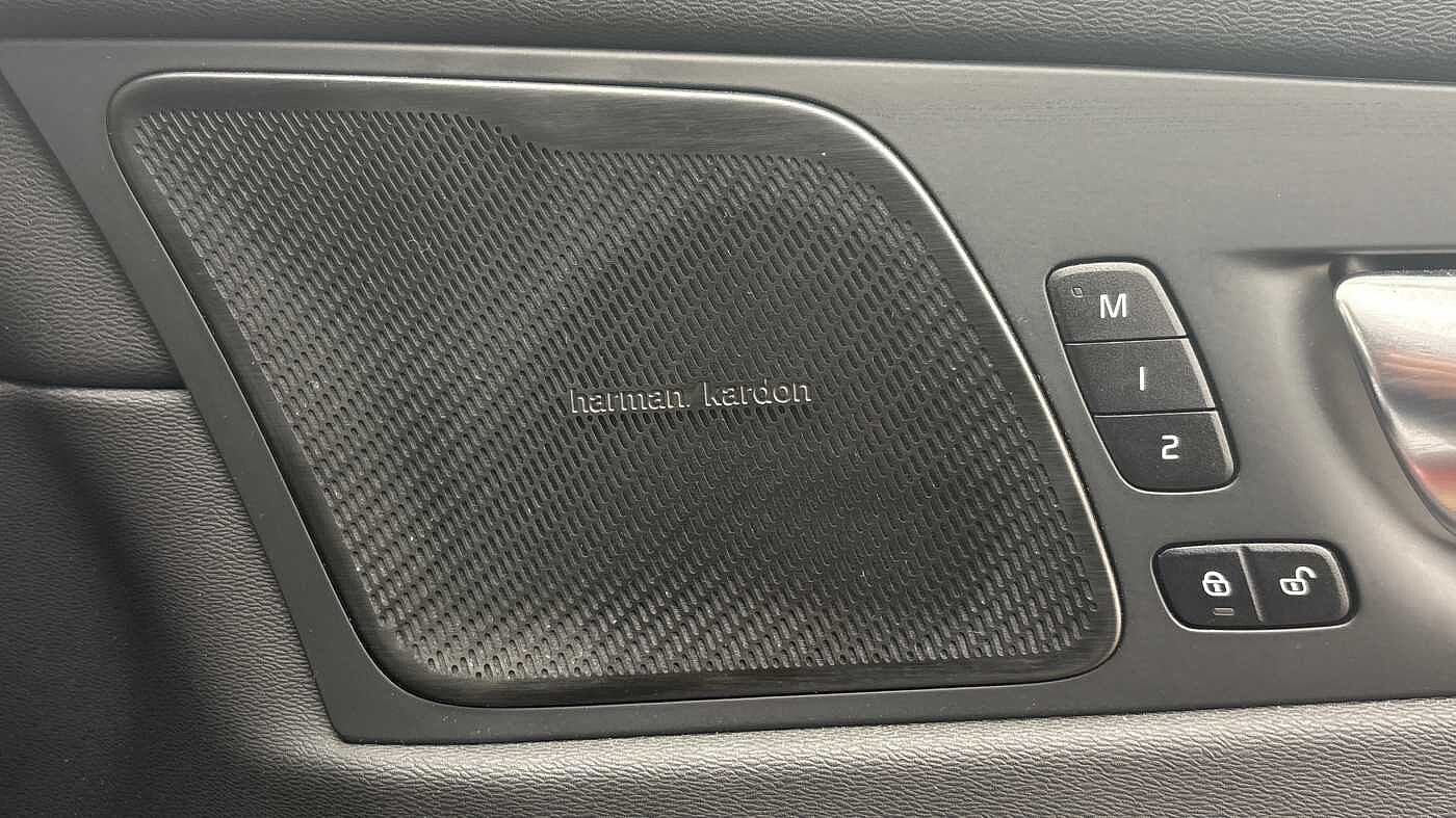 Used Volvo XC60 2025 for sale - 76837668: Photo 27