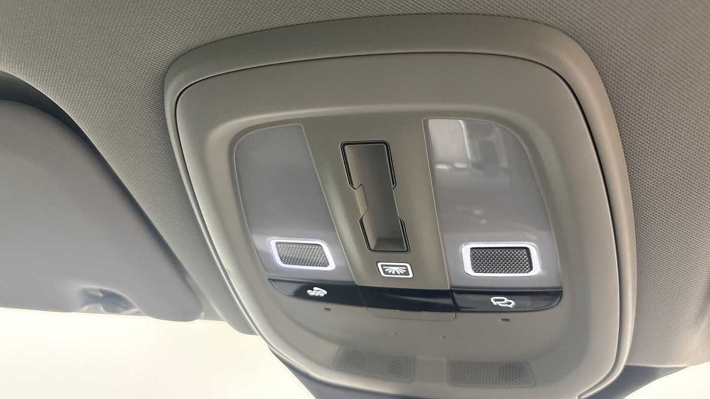 Used Volvo XC60 2025 for sale - 76837668: Photo 33