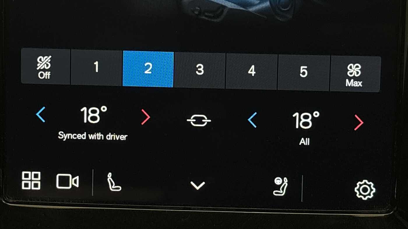 Used Volvo XC60 2025 for sale - 76837668: Photo 40