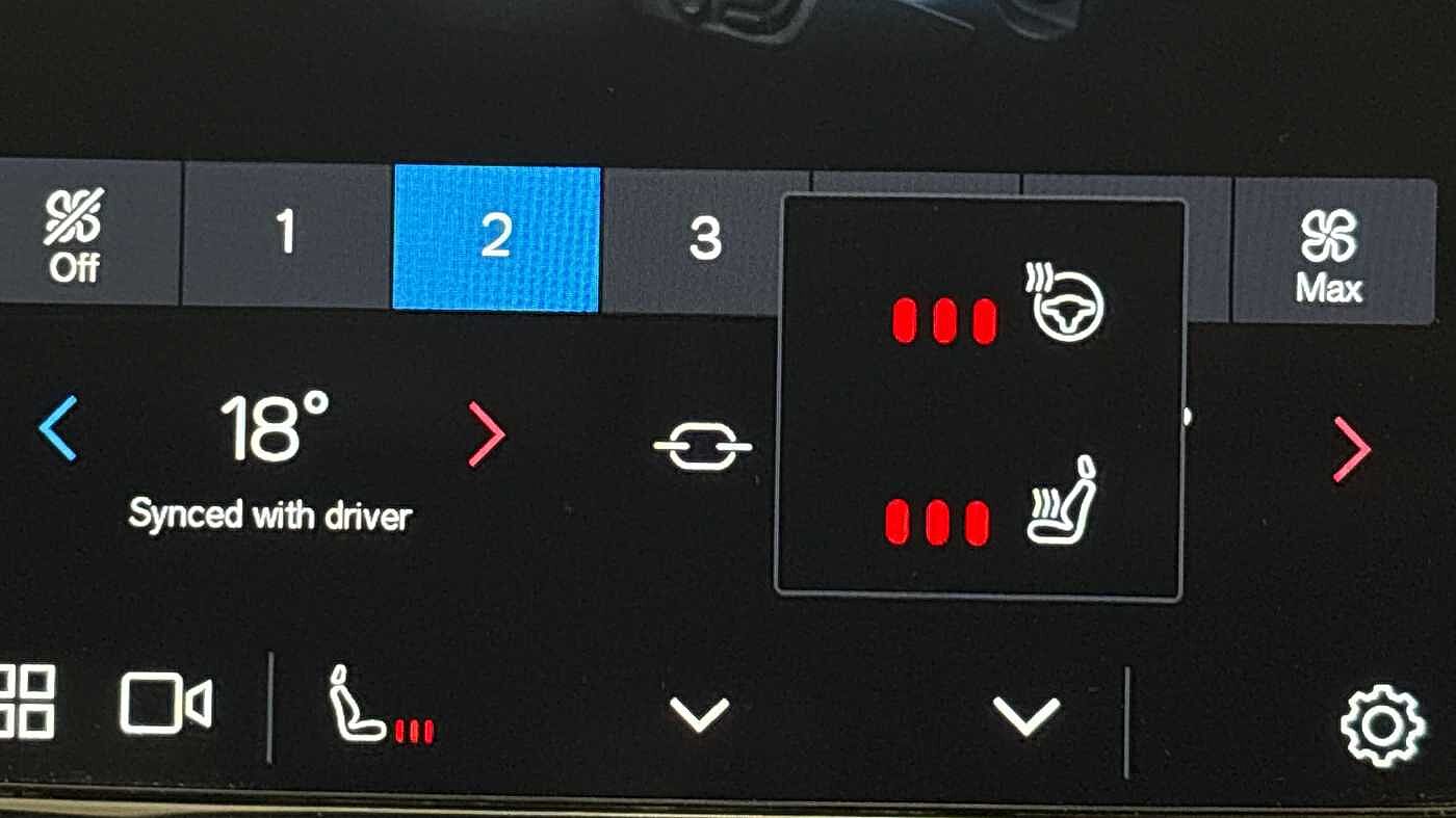 Used Volvo XC60 2025 for sale - 76837668: Photo 41