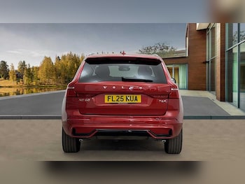 Used Volvo XC60 2025 for sale - 76837668: Photo